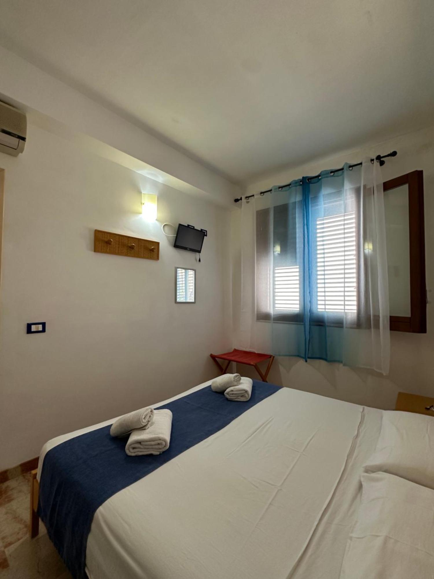 Hotel Isoladelmiele Marettimo Esterno foto