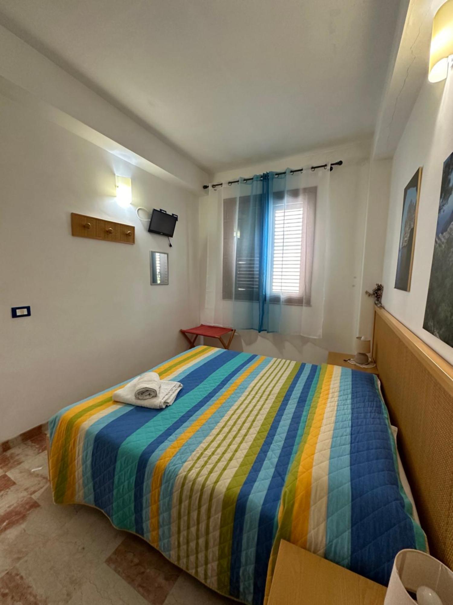 Hotel Isoladelmiele Marettimo Esterno foto