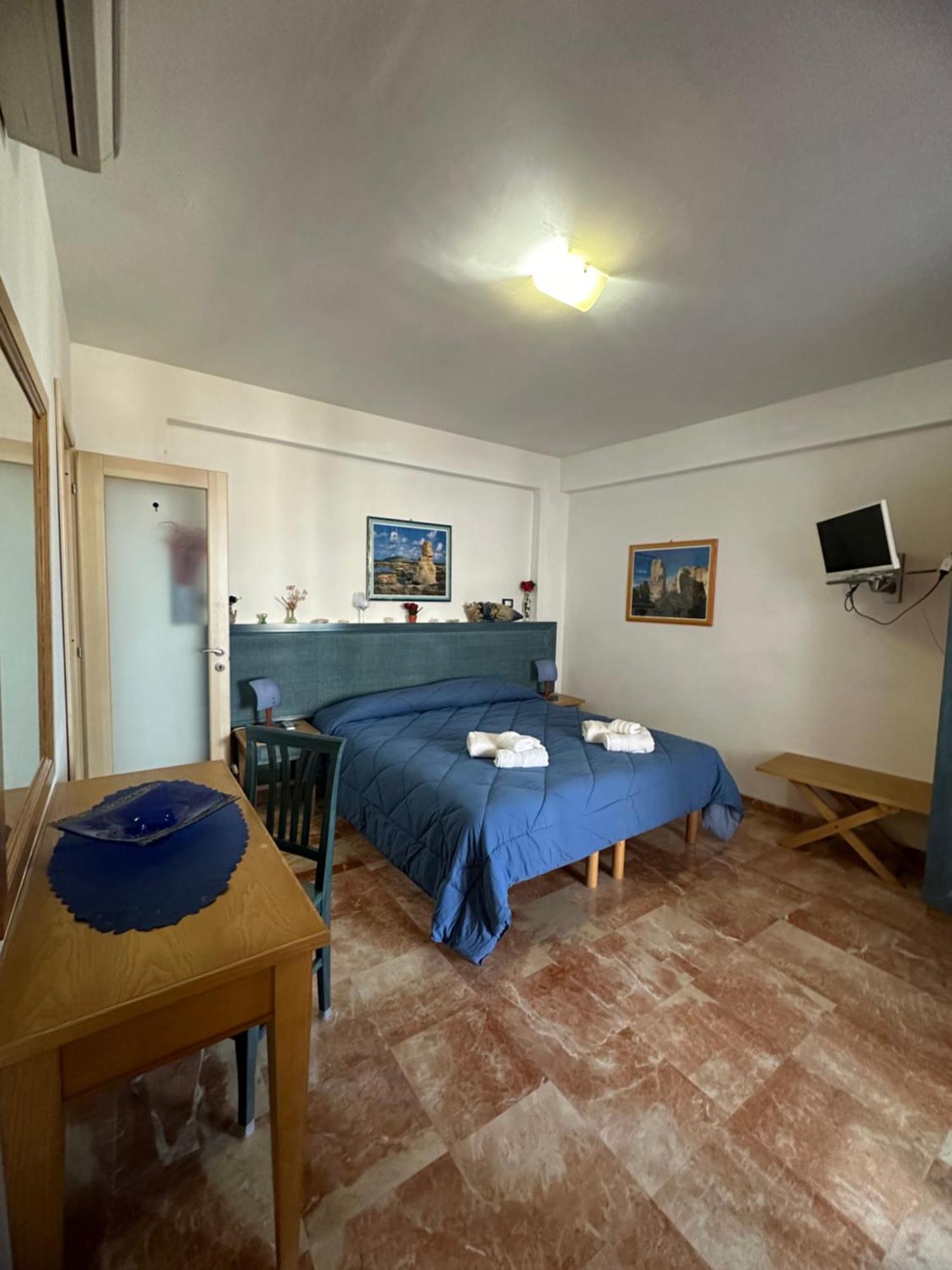 Hotel Isoladelmiele Marettimo Esterno foto