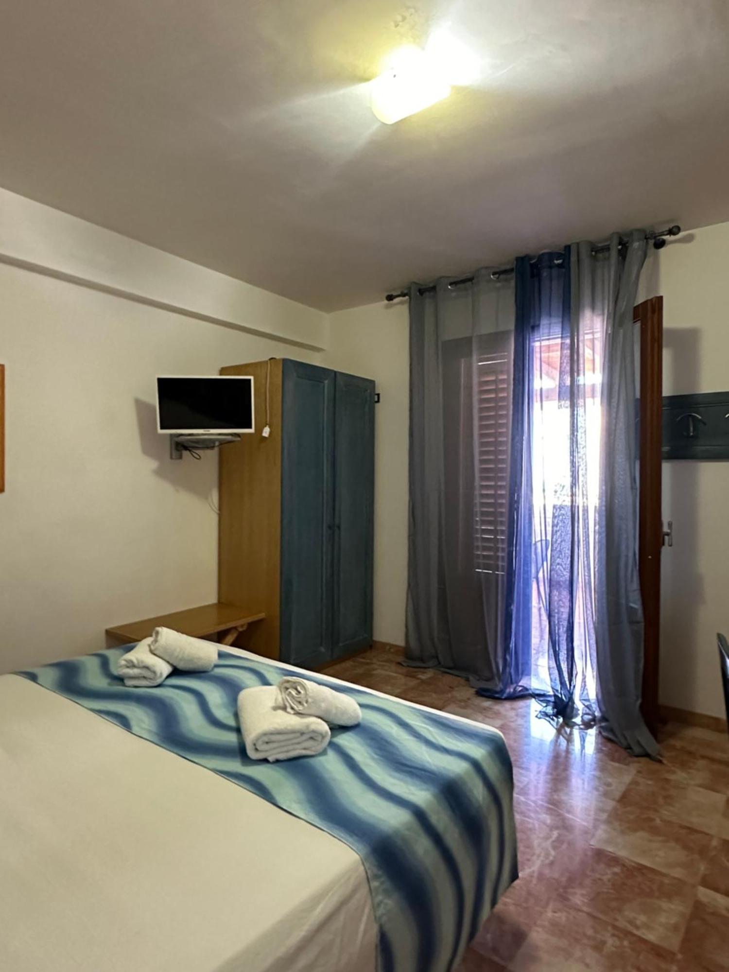 Hotel Isoladelmiele Marettimo Esterno foto